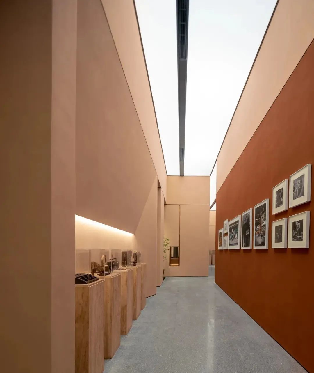 202312081149187389552