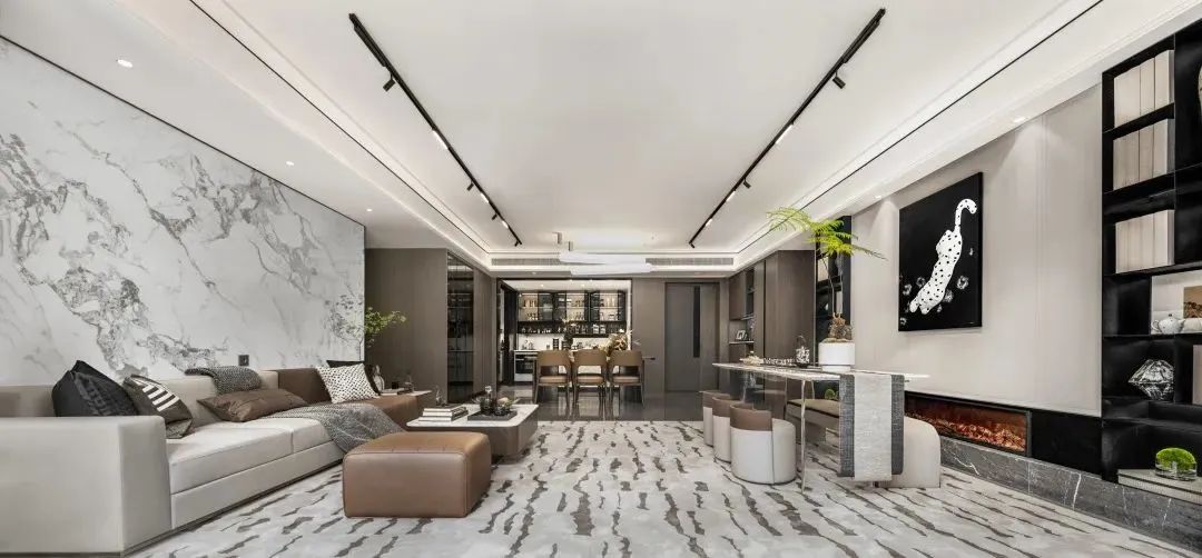 202312081149189889609