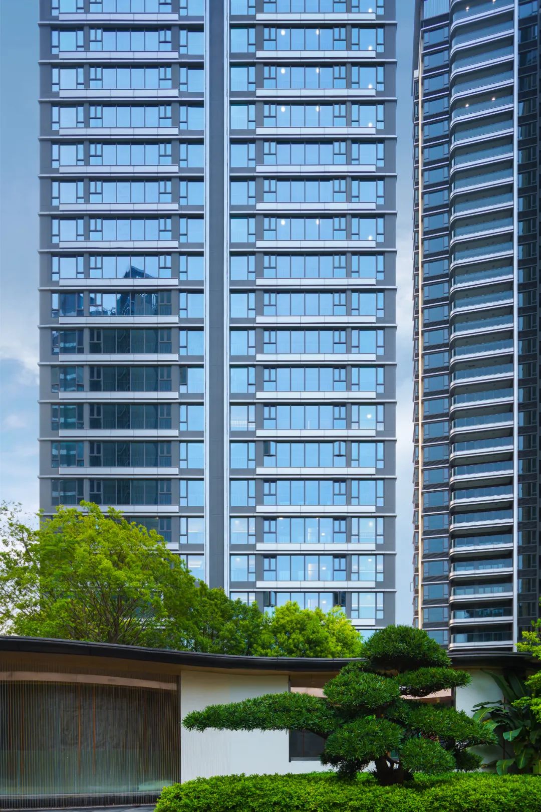 202312151628303218784