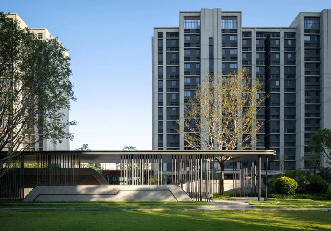 202312251741237987202